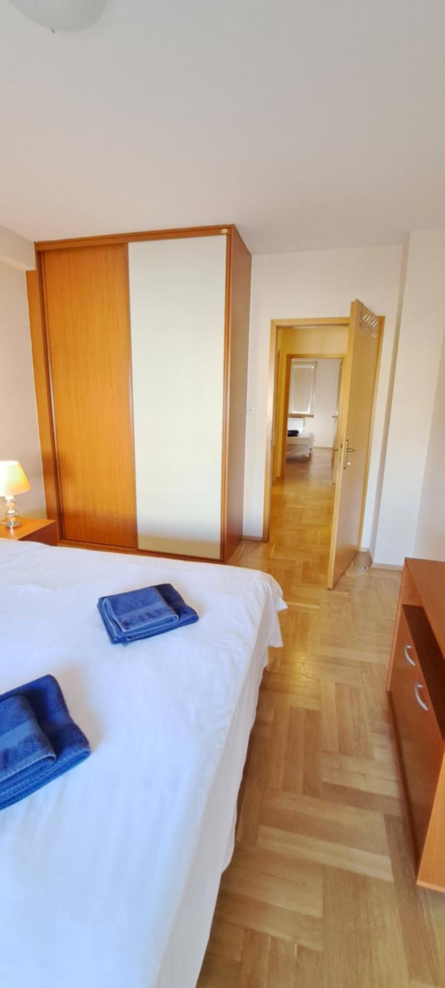 Golden Delight Central Apartment スコピエ エクステリア 写真