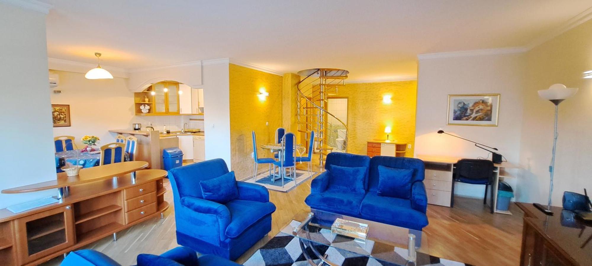 Golden Delight Central Apartment スコピエ エクステリア 写真